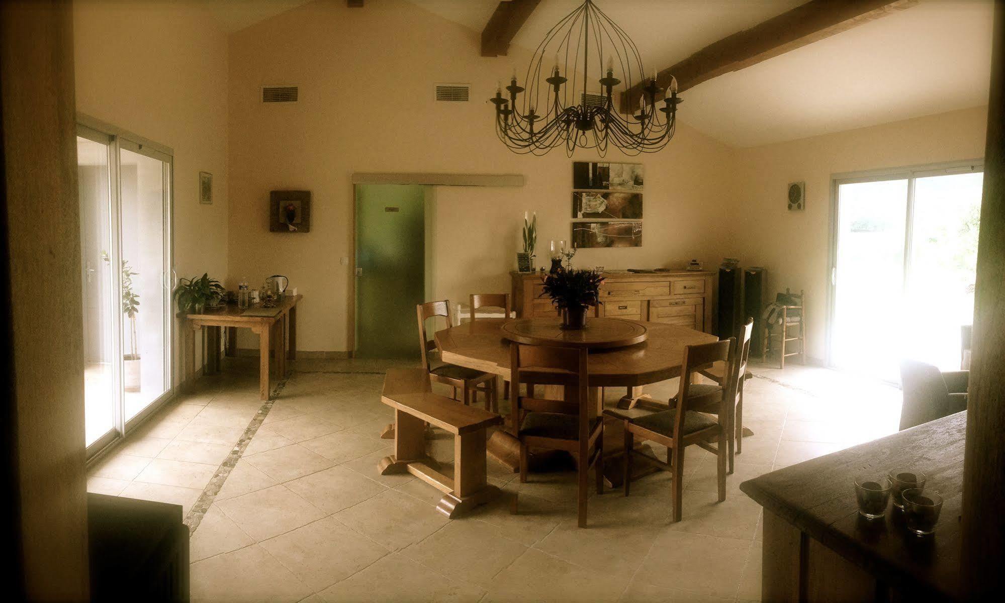 לינה וארוחת בוקר Labastide-en-Val Relais De L'Alsou- Piscine מראה חיצוני תמונה